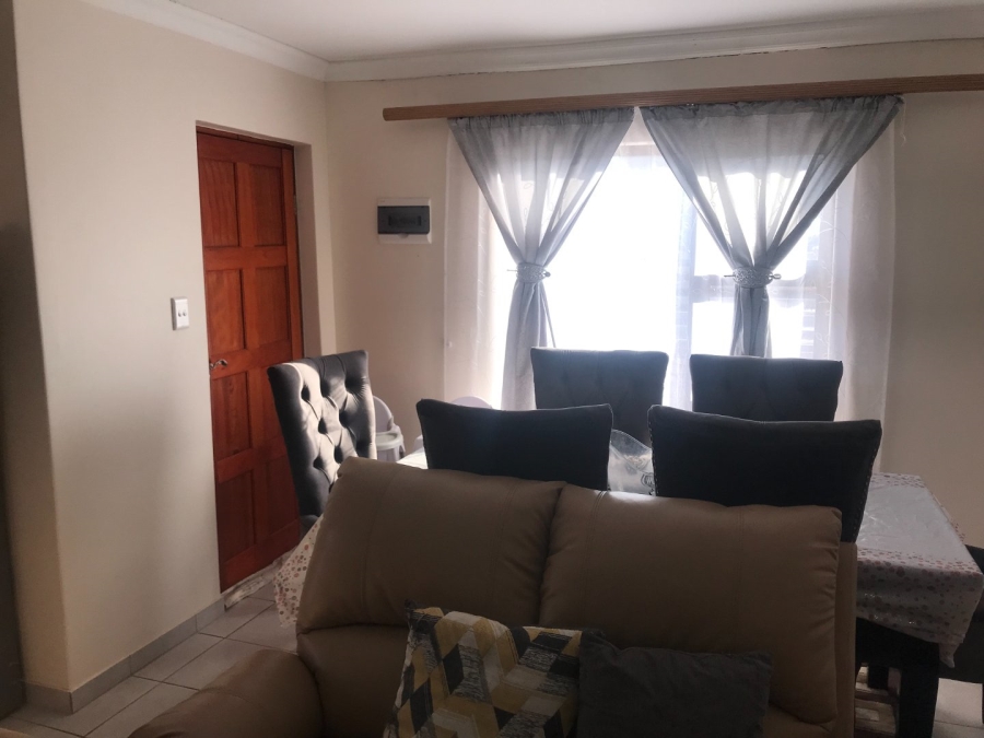 3 Bedroom Property for Sale in Mandela View Free State